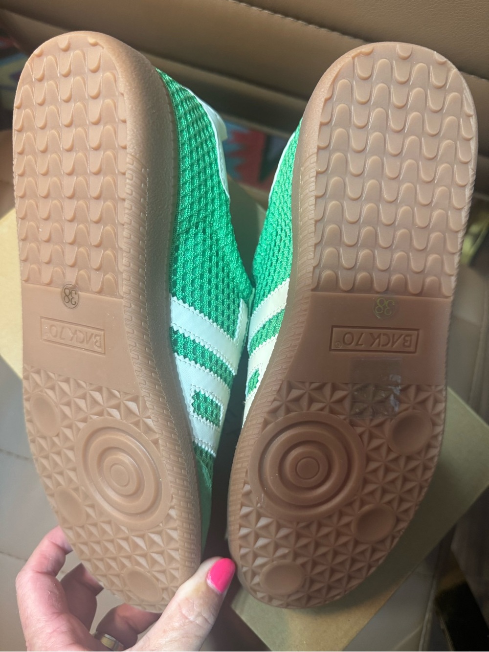 Back 70 Sneakers - Picture 4 of 7